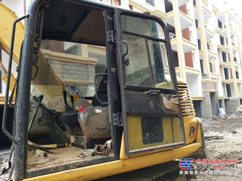江西出售转让二手7000小时2010年小松PC70挖掘机