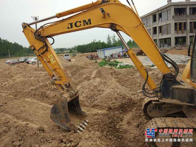 山东出售转让二手4000小时2011年山重建机JCM906D挖掘机