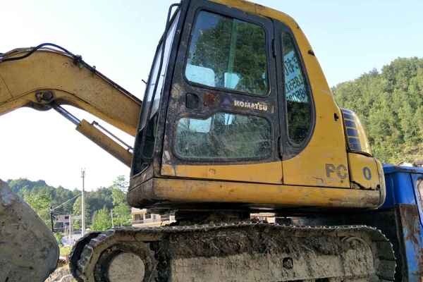 贵州出售转让二手9100小时2009年小松PC60挖掘机