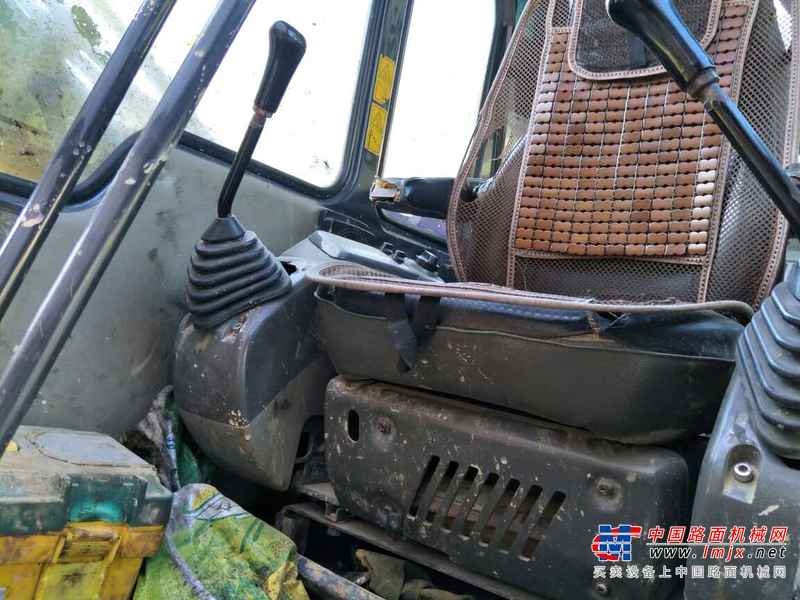 贵州出售转让二手9100小时2009年小松PC60挖掘机