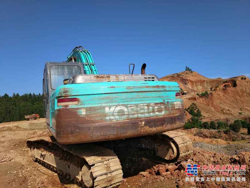 江西出售转让二手6500小时2011年神钢SK210LC挖掘机
