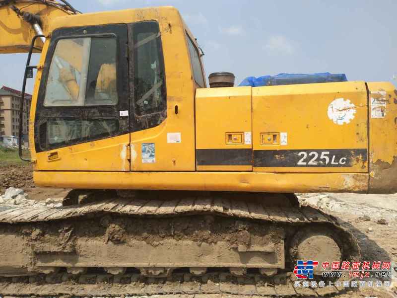 江苏出售转让二手20000小时2007年现代R225挖掘机