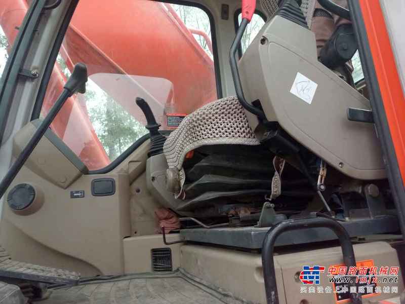 黑龙江出售转让二手5824小时2011年斗山DH300LC挖掘机