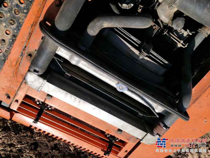河南出售转让二手6000小时2012年日立ZX200挖掘机