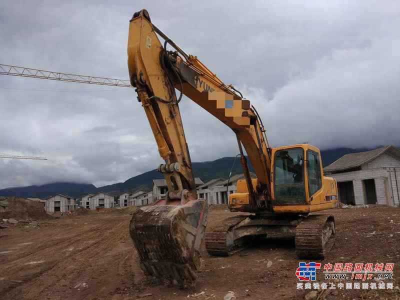 云南出售转让二手7404小时2007年现代R225LC挖掘机