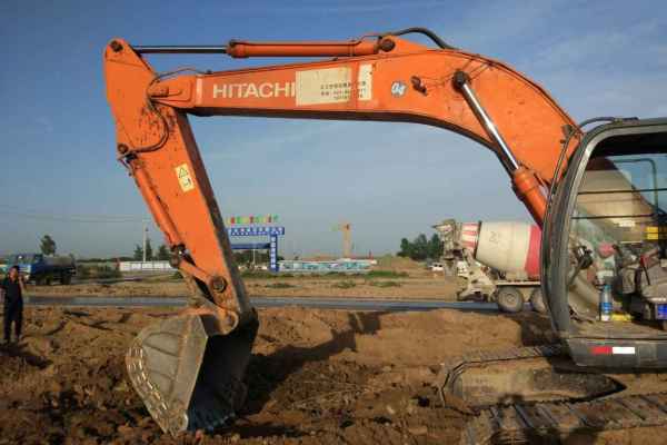 陕西出售转让二手5600小时2008年日立ZX250H挖掘机