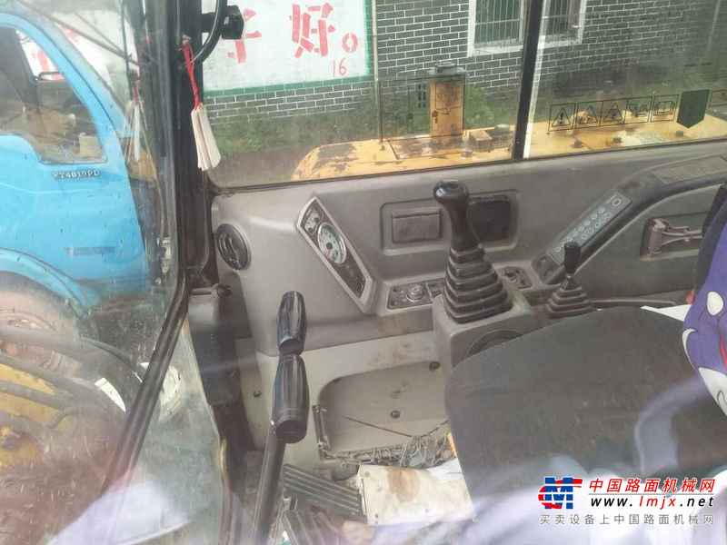 江西出售转让二手5800小时2013年现代R60挖掘机