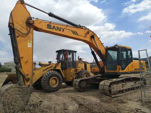 甘肃出售转让二手7000小时2010年三一重工SY235C挖掘机