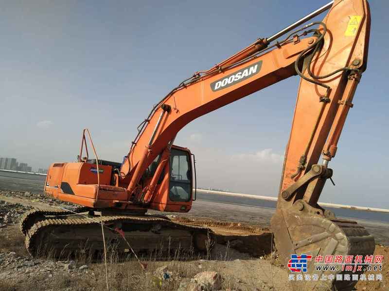 河北出售转让二手12000小时2010年斗山DH225LC挖掘机