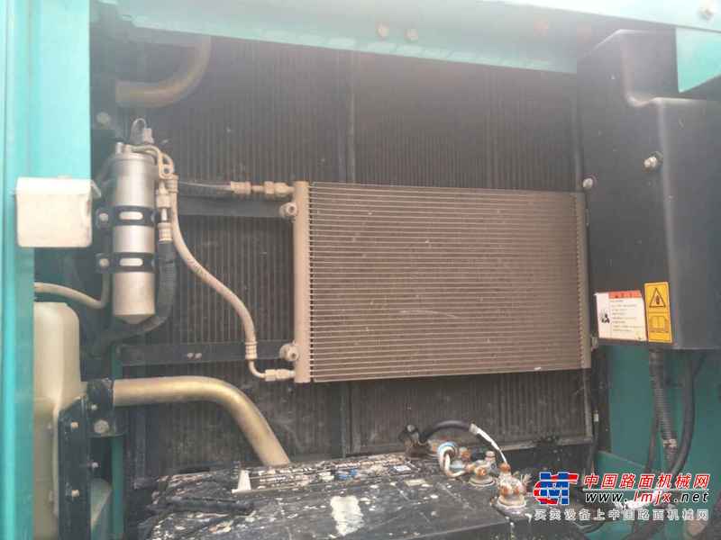 山东出售转让二手8000小时2010年神钢SK200挖掘机