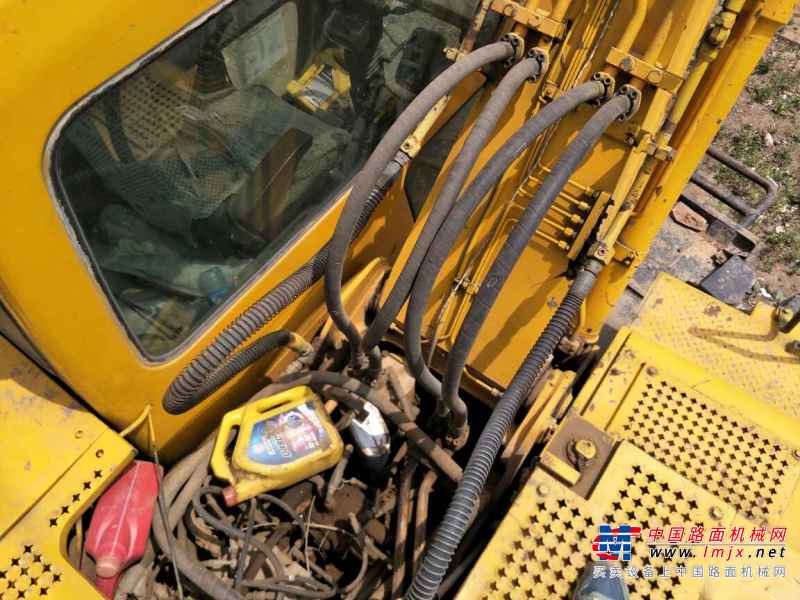 辽宁出售转让二手10000小时2005年现代ROBEX130W挖掘机