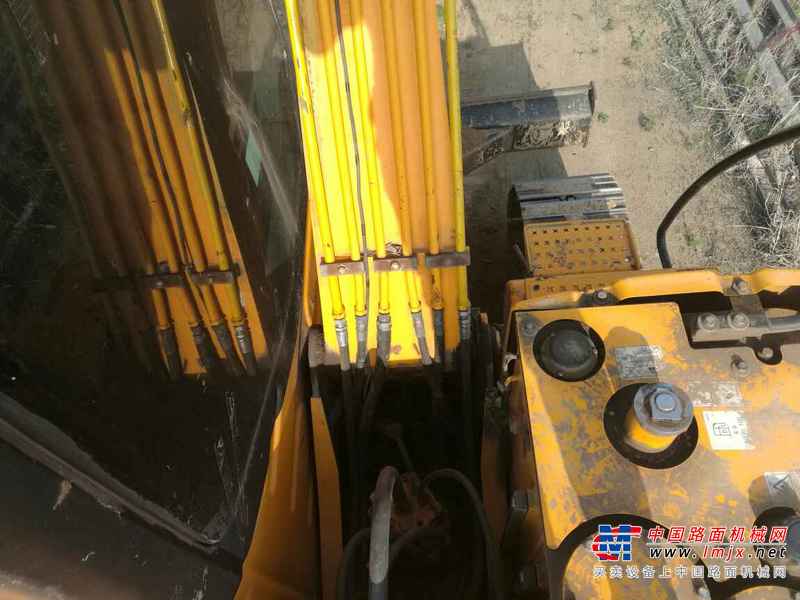 山东出售转让二手2192小时2014年龙工LG6075挖掘机