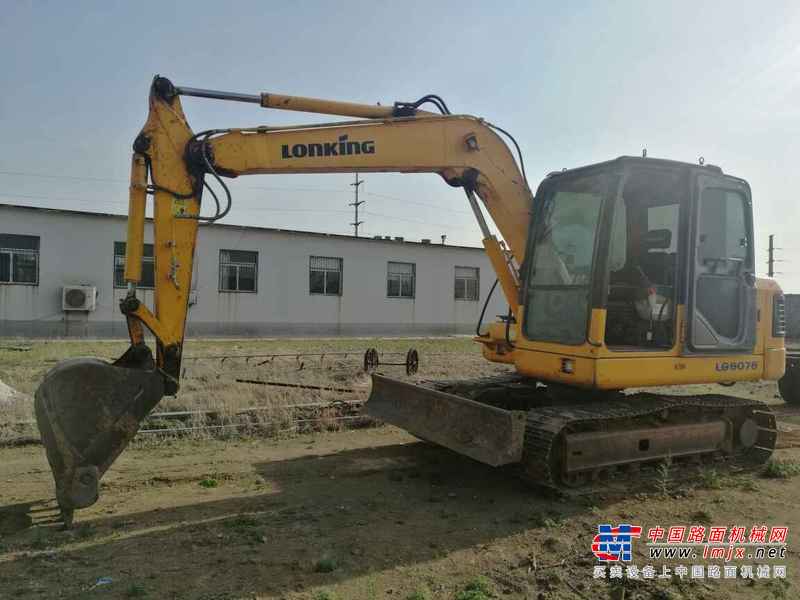 山东出售转让二手2192小时2014年龙工LG6075挖掘机