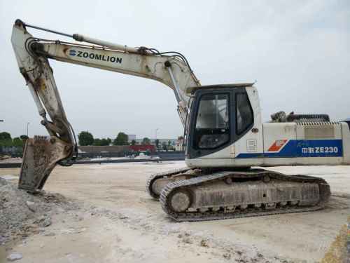 安徽出售转让二手9000小时2009年中联重科ZE230E挖掘机