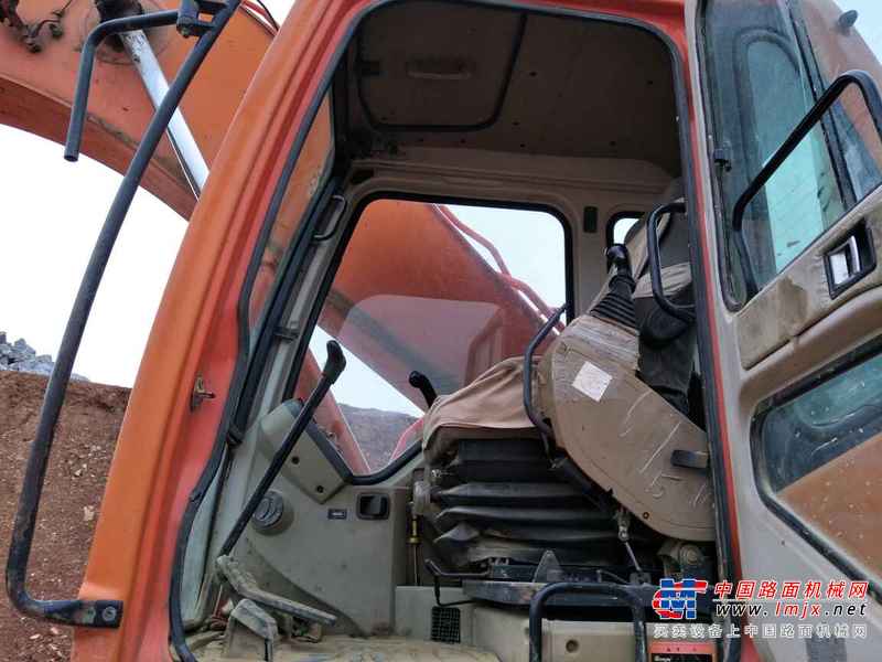 江西出售转让二手8500小时2010年斗山DH225LC挖掘机