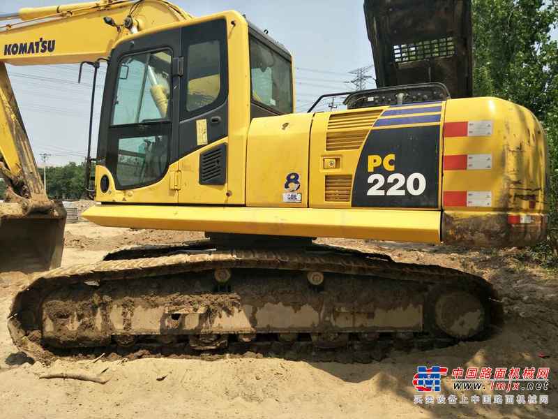 北京出售转让二手7080小时2010年小松PC220挖掘机