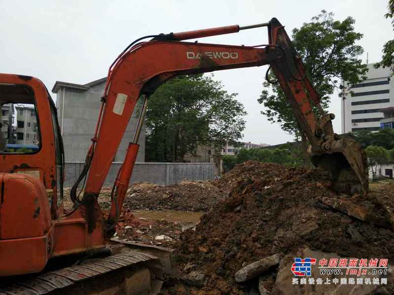 江西出售转让二手5800小时2004年大宇DH55V挖掘机