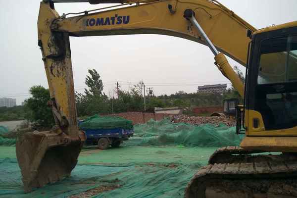 陕西出售转让二手6000小时2013年小松PC360挖掘机