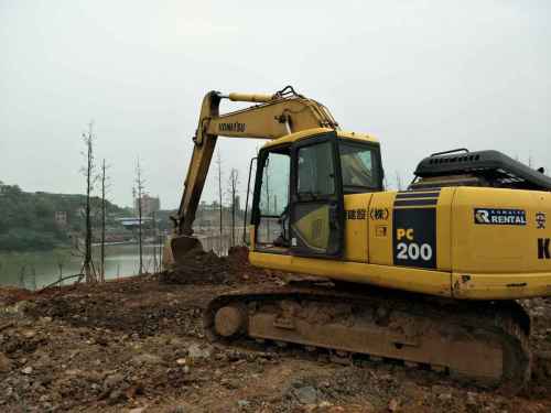 湖南出售转让二手7500小时2005年小松PC200挖掘机