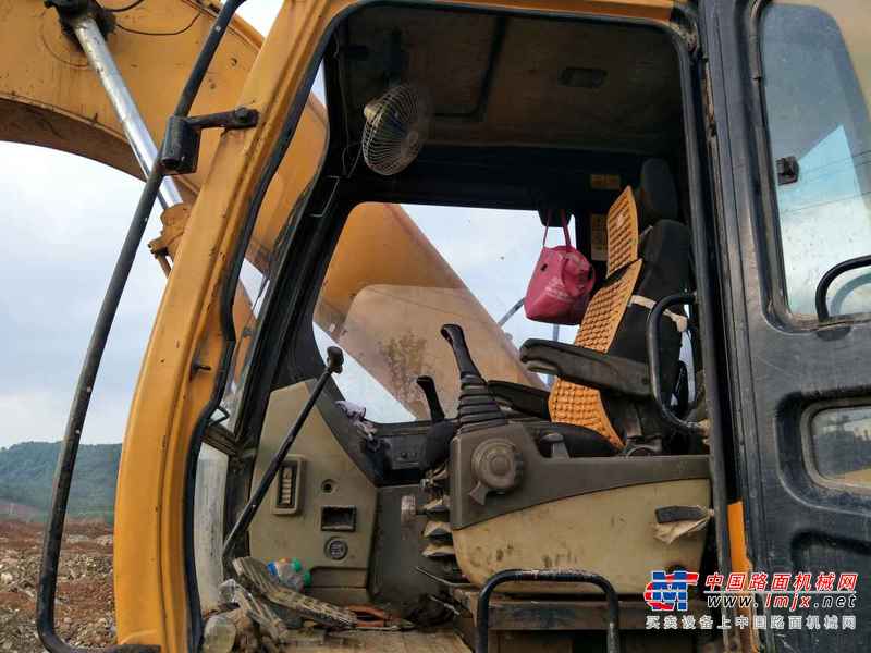 江西出售转让二手9800小时2008年现代R215挖掘机