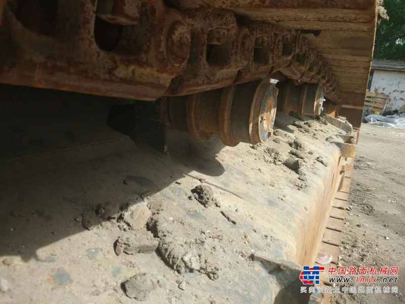 山东出售转让二手5500小时2013年福田雷沃FR330挖掘机