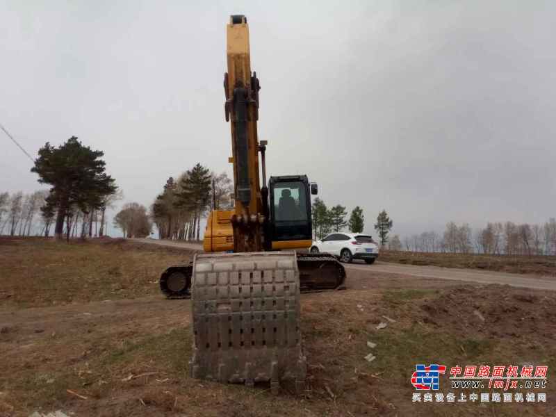 黑龙江出售转让二手11000小时2011年卡特彼勒320D挖掘机