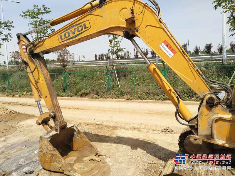 江苏出售转让二手11000小时2010年福田雷沃FR60挖掘机