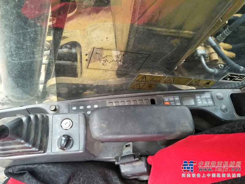 山东出售转让二手5900小时2011年卡特彼勒320D挖掘机