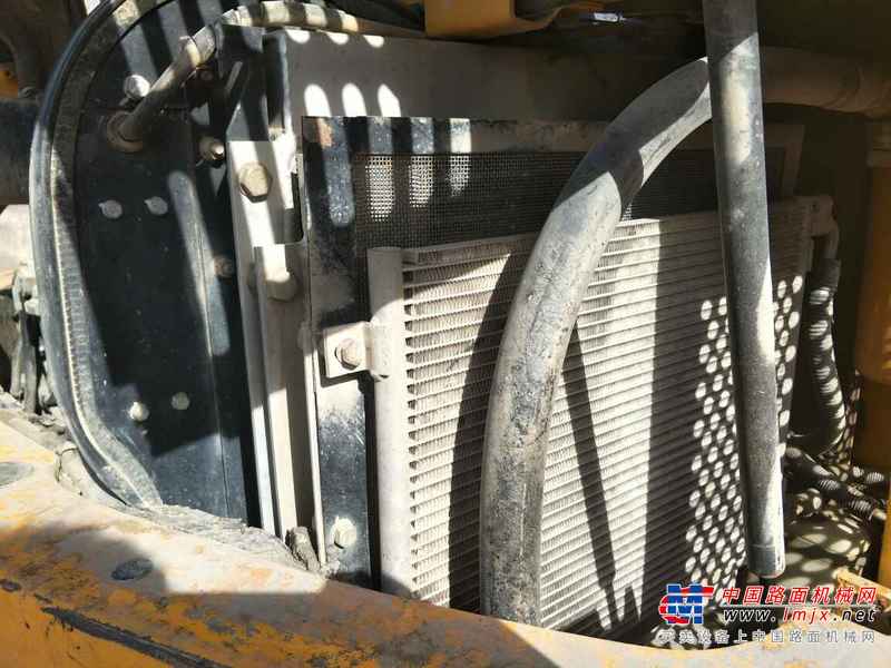 河北出售转让二手5000小时2010年龙工LG6060挖掘机