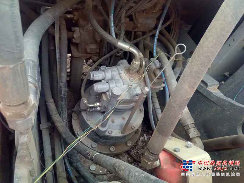 黑龙江出售转让二手10473小时2008年日立ZX240挖掘机