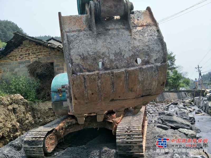 贵州出售转让二手6500小时2010年山河智能SWE70H挖掘机