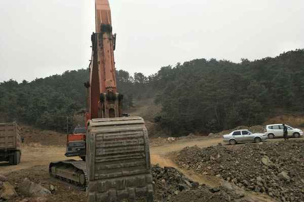 河北出售转让二手13000小时2011年日立ZX360LC挖掘机