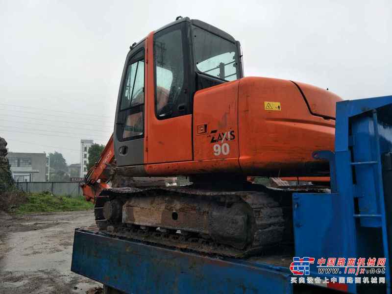 湖北出售转让二手7500小时2012年日立ZX70挖掘机