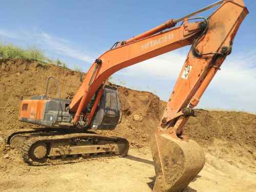 河南出售转让二手6000小时2012年日立ZX200挖掘机