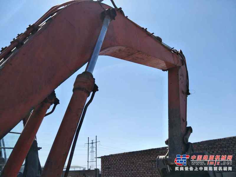 山西出售转让二手20000小时2003年日立EX220挖掘机