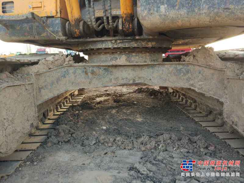 陕西出售转让二手3990小时2011年现代R110挖掘机