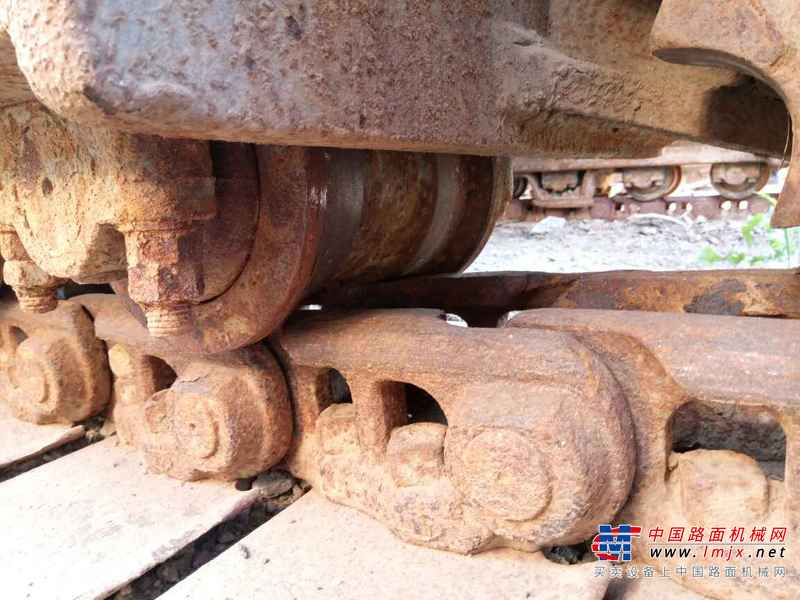 山东出售转让二手12000小时2004年现代R220LC挖掘机