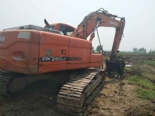 河南出售转让二手8800小时2009年斗山DX225LC挖掘机