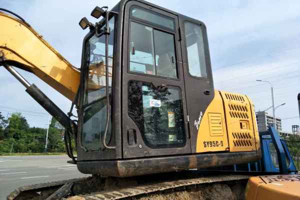 湖北出售转让二手7000小时2012年三一重工SY75C挖掘机