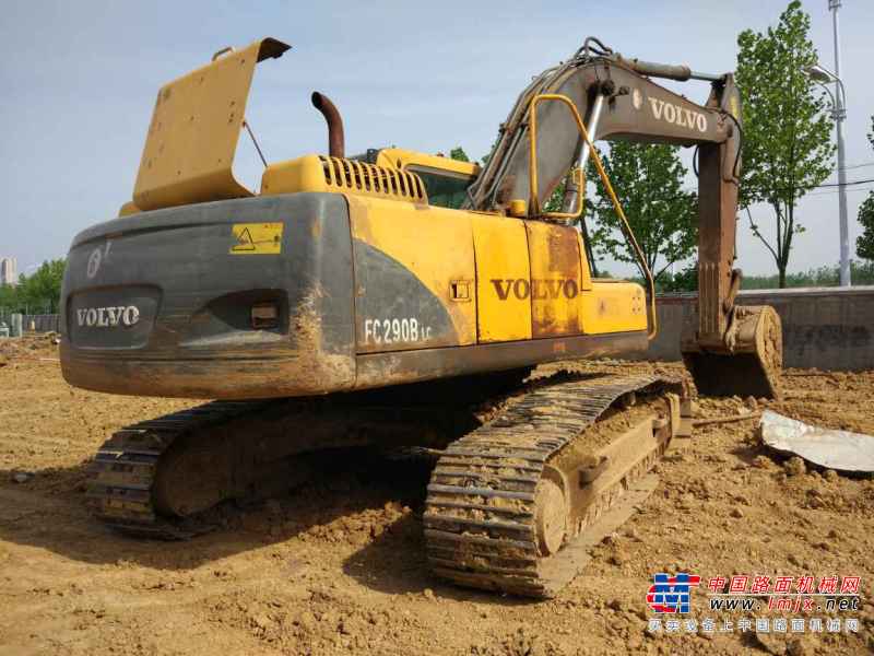 安徽出售转让二手16506小时2006年沃尔沃EC240BLC挖掘机