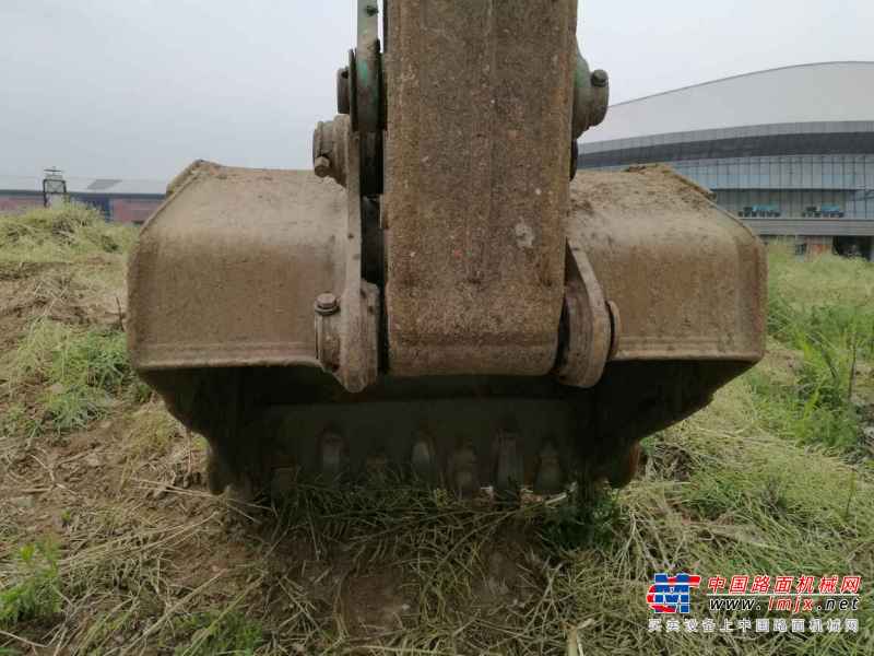 安徽出售转让二手8600小时2012年神钢SK210LC挖掘机