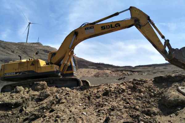山西出售转让二手8000小时2011年临工LG6250挖掘机