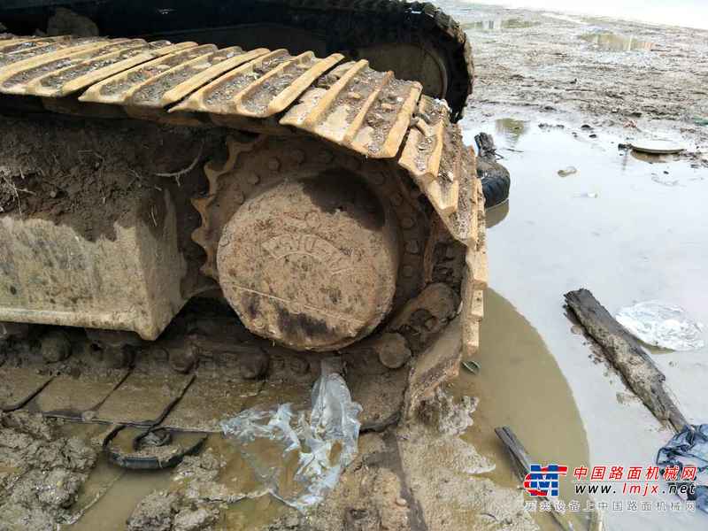 湖北出售转让二手13000小时2007年神钢SK210LC挖掘机