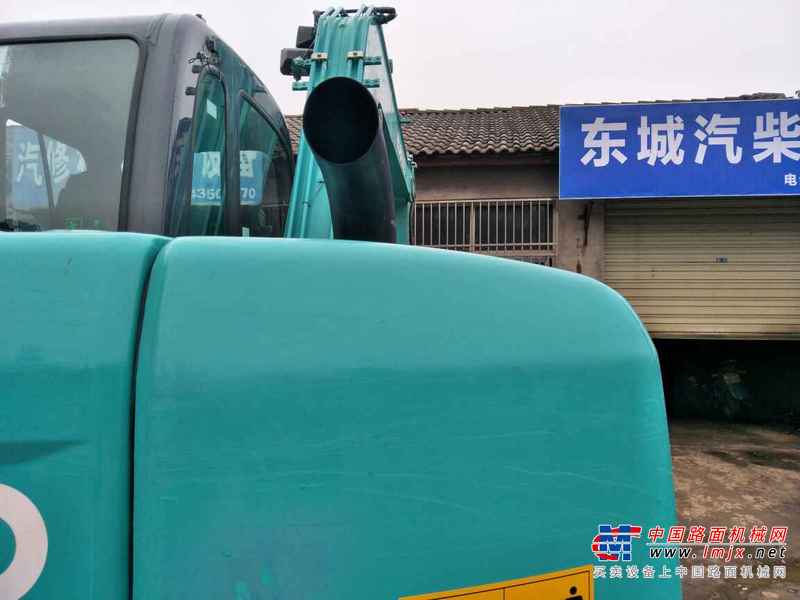湖北出售转让二手2800小时2015年神钢SK75挖掘机