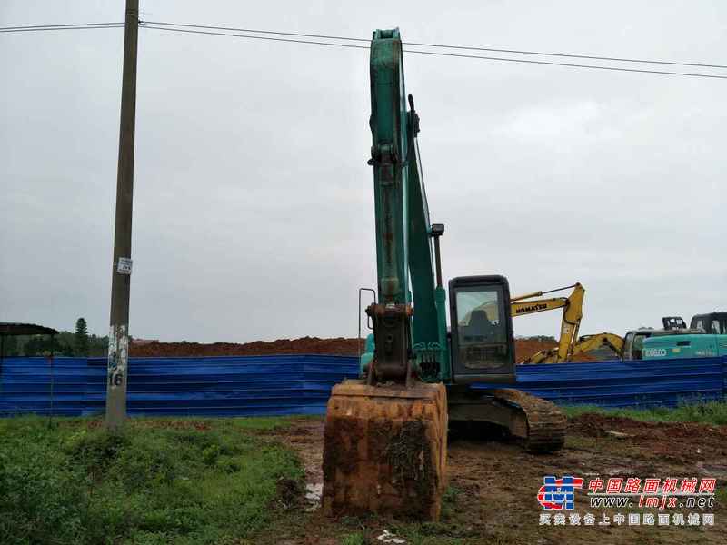 江西出售转让二手8700小时2010年神钢SK200挖掘机
