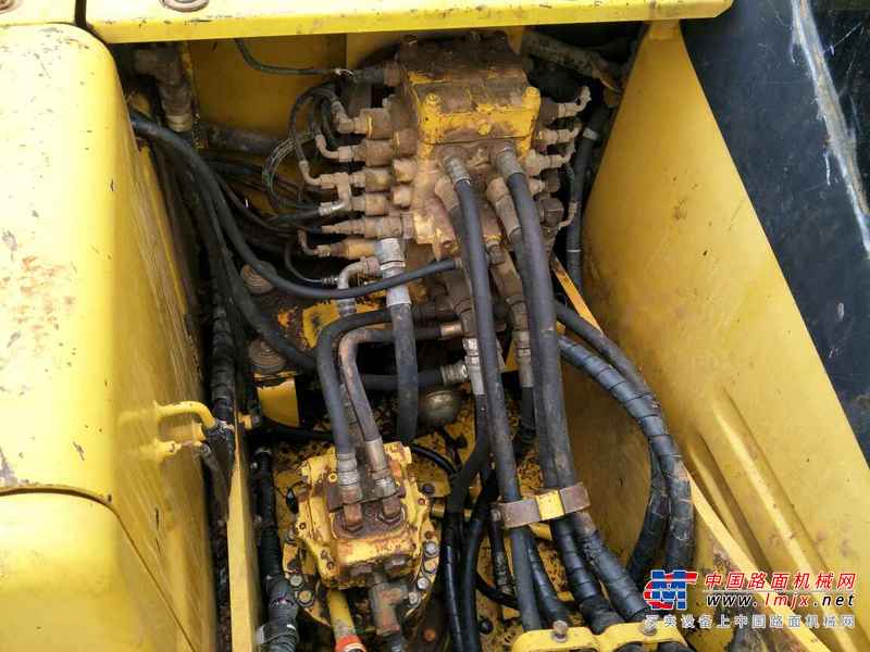 江西出售转让二手7500小时2011年小松PC130挖掘机
