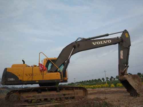 陕西出售转让二手5400小时2008年沃尔沃EC210B挖掘机