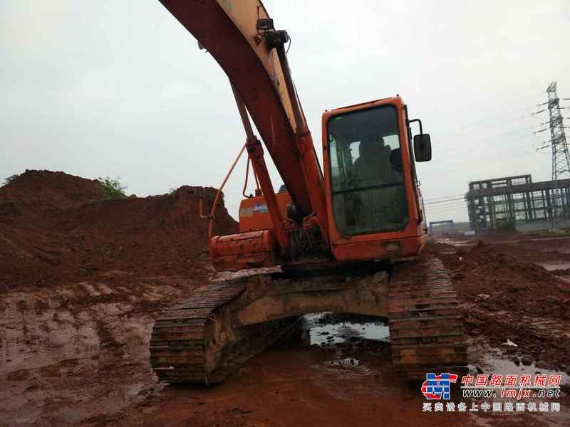 江西出售转让二手8900小时2011年斗山DH225LC挖掘机