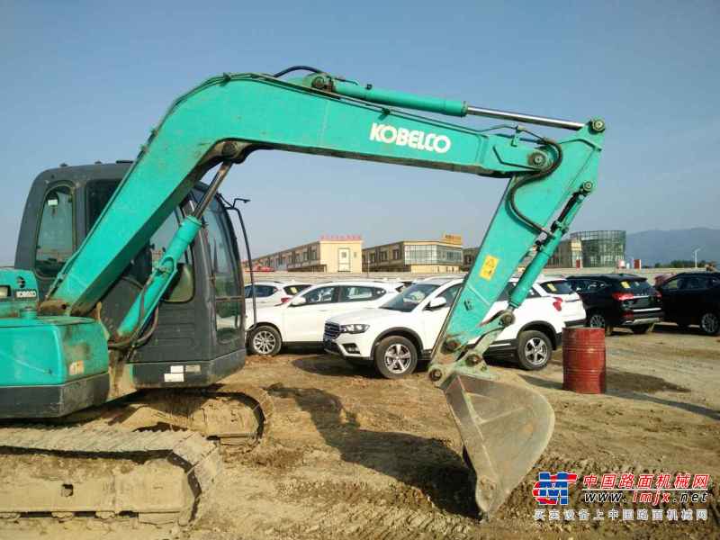 安徽出售转让二手7500小时2012年神钢SK75挖掘机