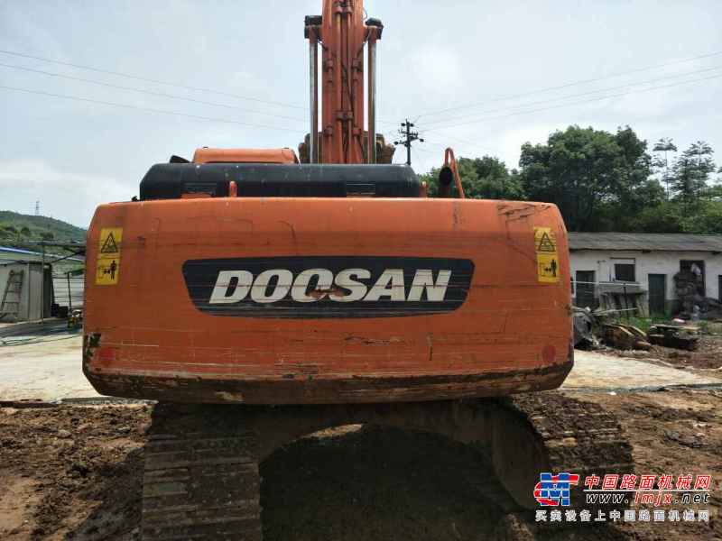 湖南出售转让二手9000小时2010年斗山DH225挖掘机